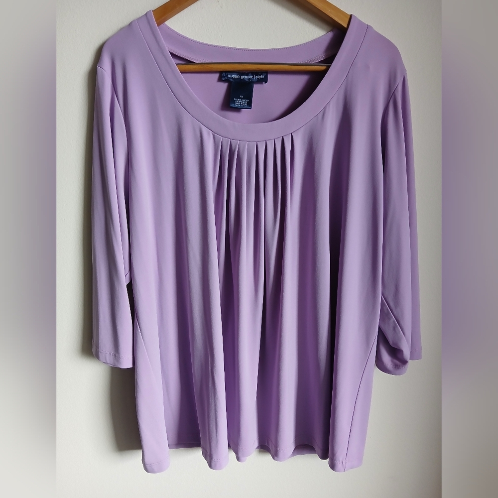 Susan Graver Style lavendar Purple Top Size 1X